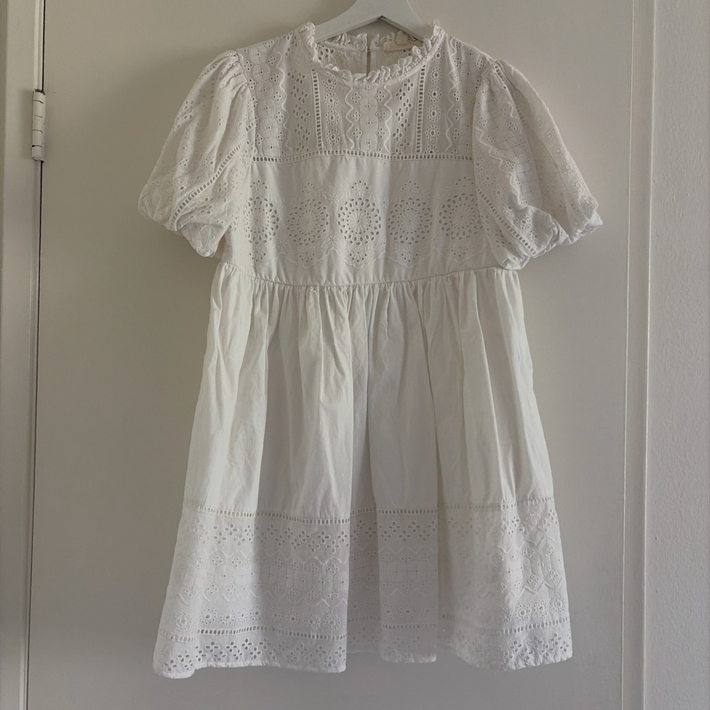 Chic White Eyelet Dress Size Small